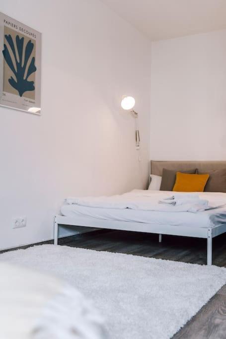 Mitten Im Zentrum Mit 24h Check-in Apartment Kiel